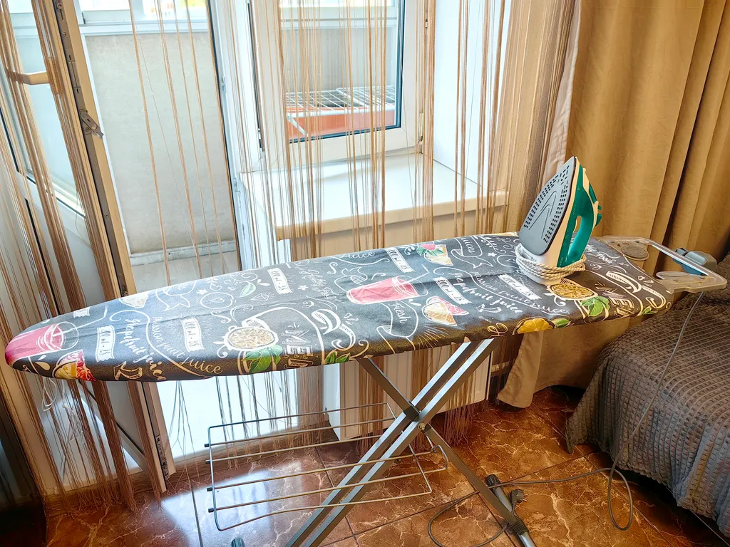 Однушка Чёрное Дерево