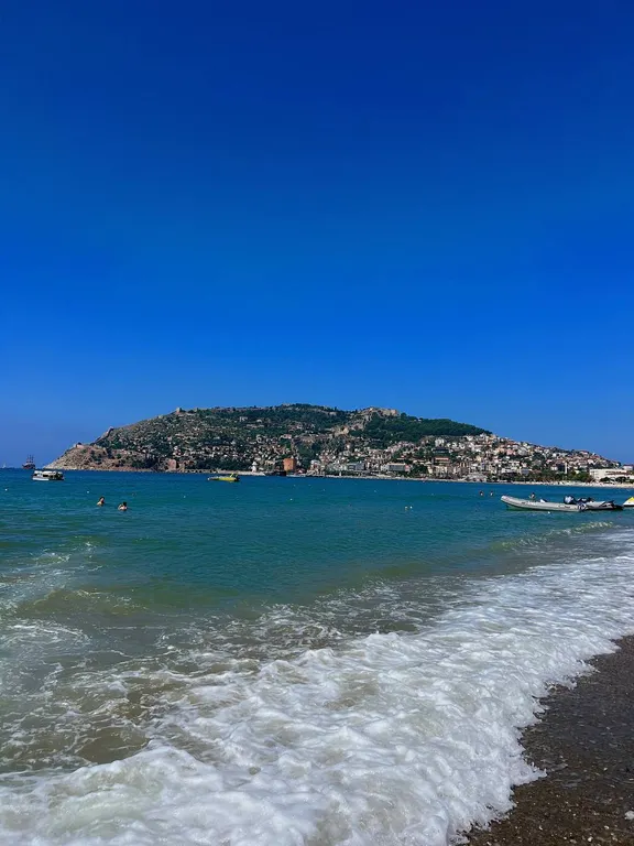 Стильные апартаменты в центре, в 3-минутах от пляжа