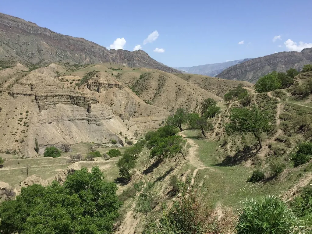 Большой уютный дом с видом на горы