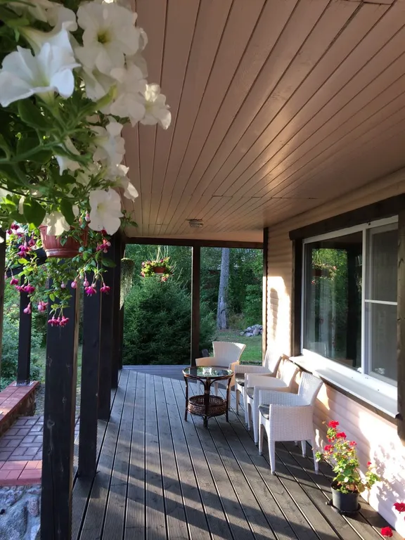 Коттедж Дом с пляжем и баней для посуточного проживания — Приморск