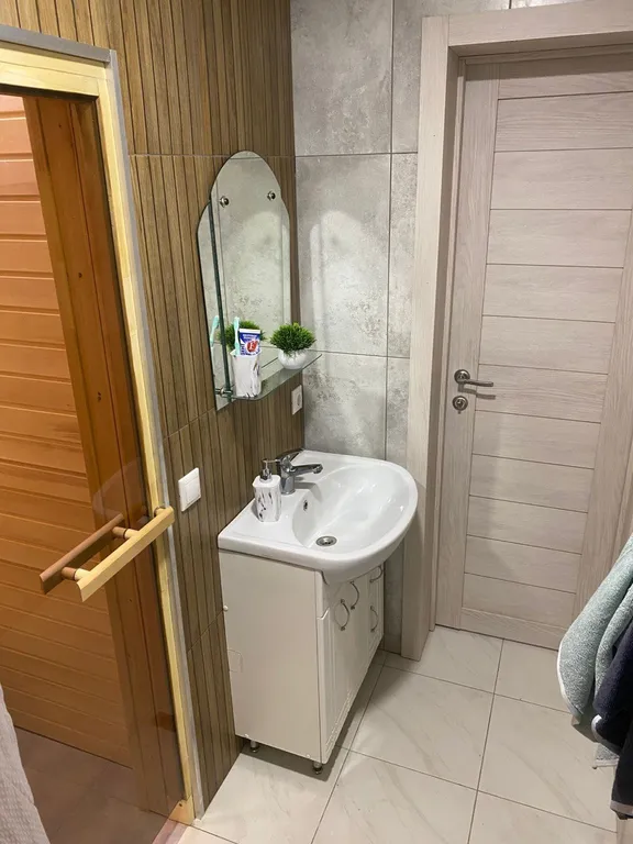 Дом с сауной в КП Лисья Горка у водохранилища