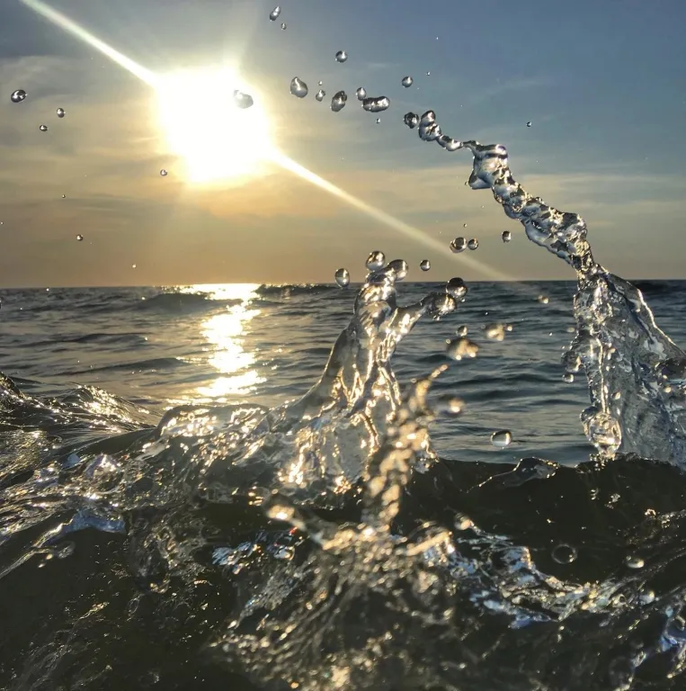 Сдаётся уютная квартира возле моря и леса. Рядом госпиталь.