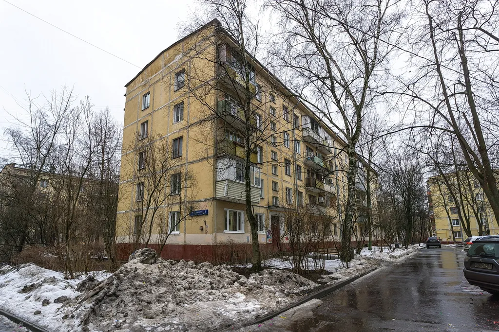 Квартира Двухкомнатная квартира рядом с НМИЦ ТИО им. Шумакова, ФМБЦ Бурназяна — Москва
