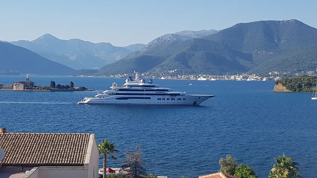 Апартамент в 100м от пляжа с шикарным видом на море