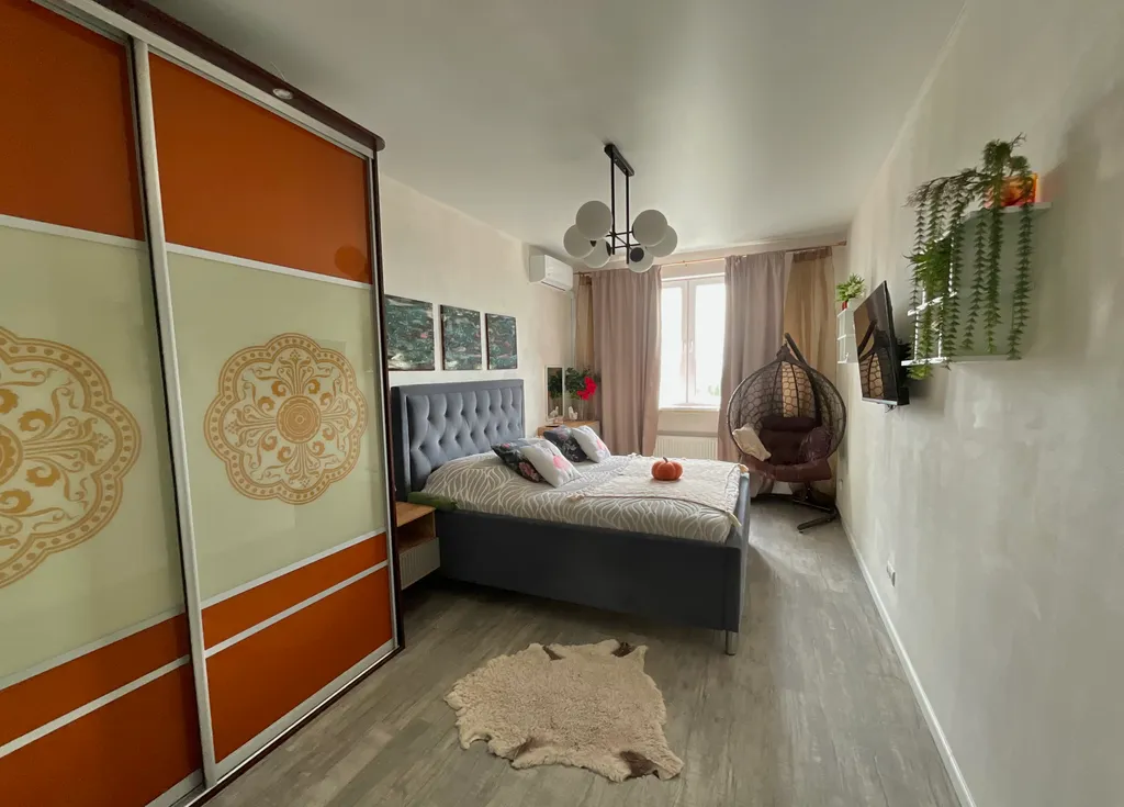 Трехкомнатная квартира у метро Рассказовка