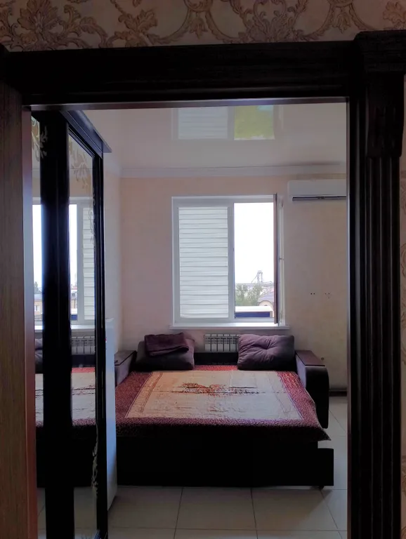 Комната с видом на море в самом сердце города