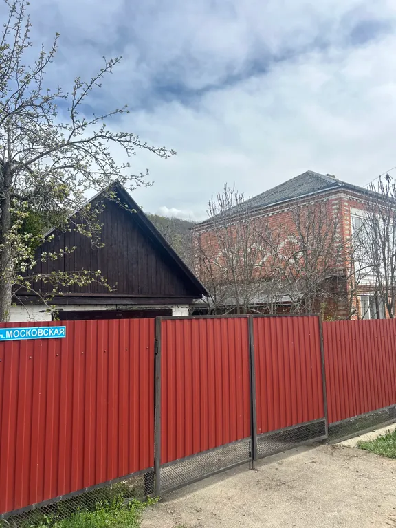 Коттедж Уютный домик в центре поселка — аренда посуточно в Тульский