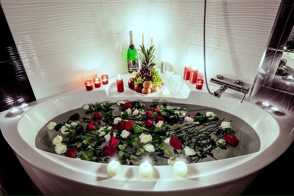 Квартира Люкс, центр, метро-пр. Независимости, 12/лифт, шлагбаум-парковка, джакузи — аренда посуточно в Минск