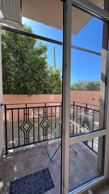 Квартира Уютная 1-комнатная квартира на первом этаже с видом на сад — Сириус