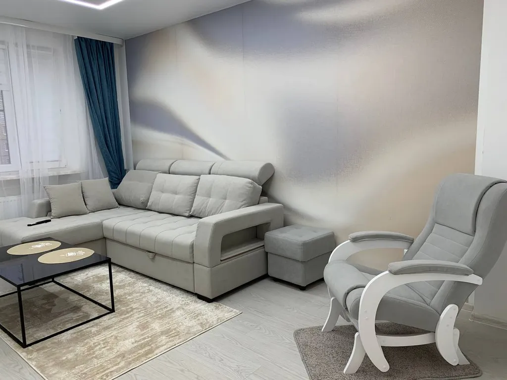 Двухкомнатная светлая и чистая квартира — аренда посуточно в Чебоксары