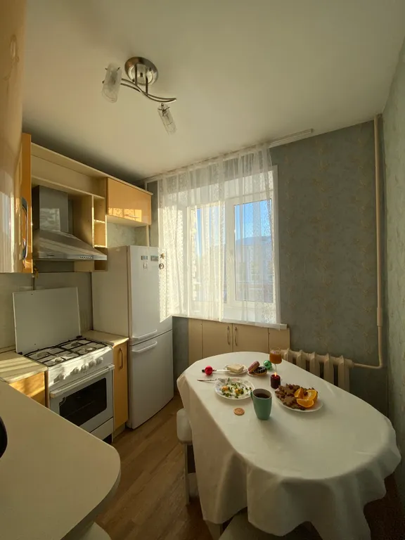 Квартира у бульвара и стадиона в центре города