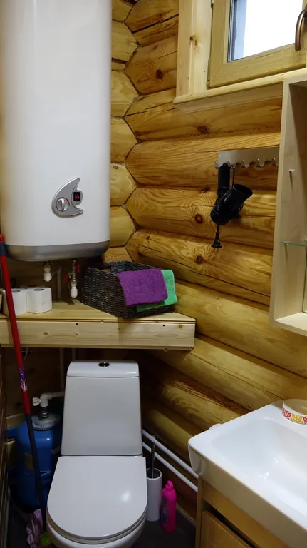 Фиалковый дом на Ладоге