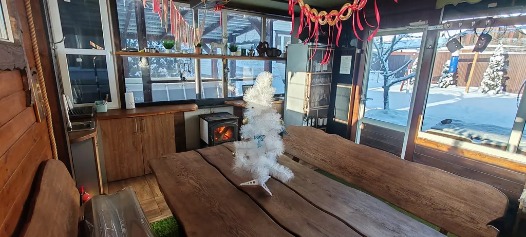 Уютный гостевой дом с баней и бассейном в тихом и спокойном месте