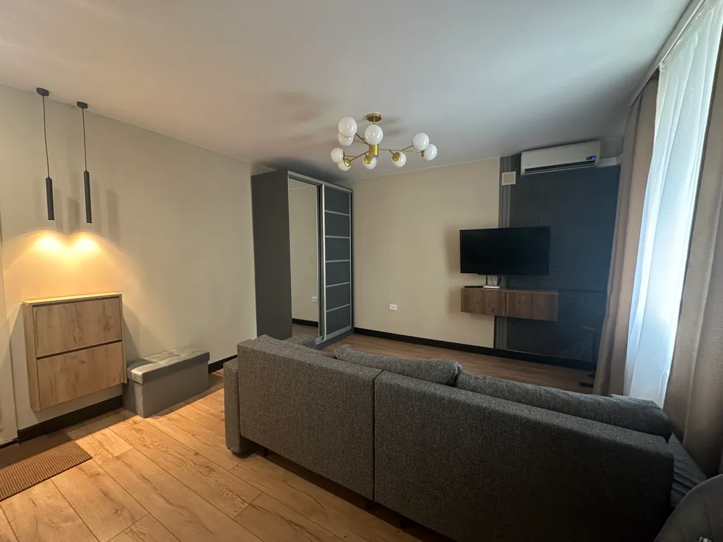 Уютная студия в центре города около пляжа