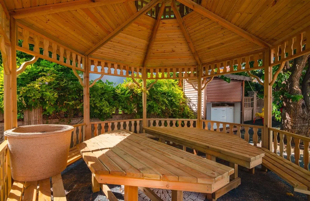 Двухкомнатная квартира в Алании, комплекс с аквапарком