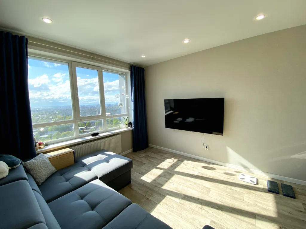 Уютная видовая квартира рядом с метро