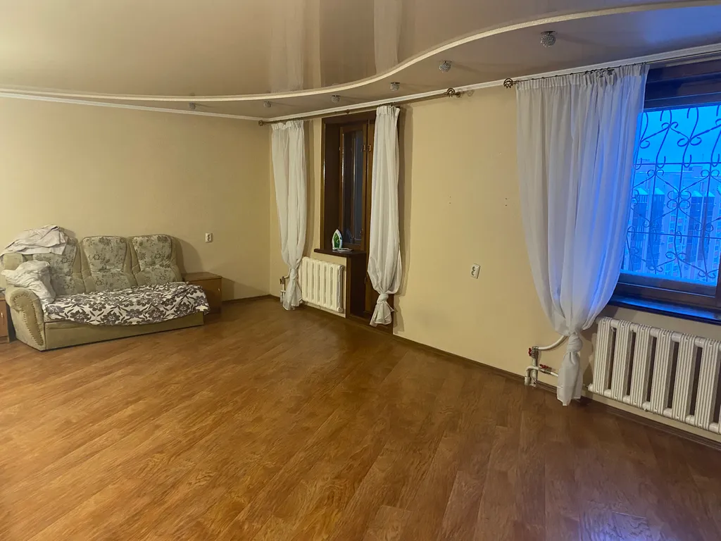 Трёхспальная квартира рядом с турбазой Дубки