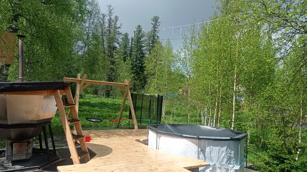 Уютный домик с баней и купелью, горячий чан