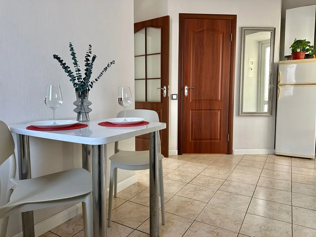 Уютная квартира с двориком, рядом с песчаным пляжем