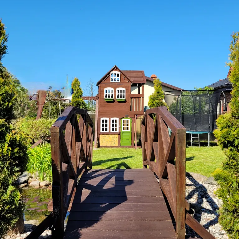 Вилла Морская - уютный дом с бассейном на берегу Балтийского моря