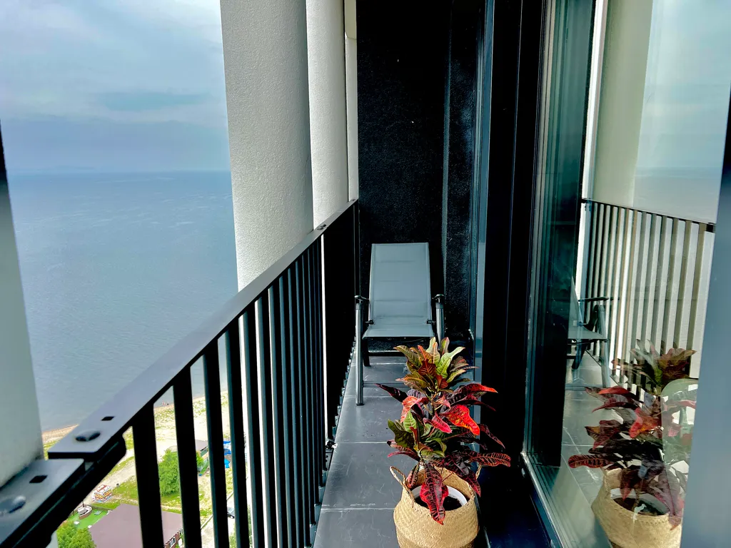 More suite с потрясающим видом на залив в 5 минутах от центра города