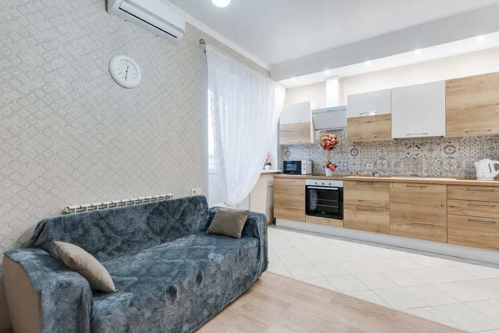 Двушка в центре до 6 человек отчетные документы, ориентир башня париж