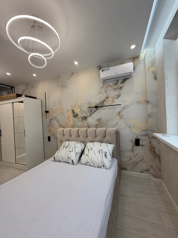 Евро 4-х комнатная люкс квартира