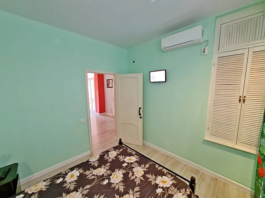 Коттедж у моря, детская территория, костровая чаша, до 11 человек.