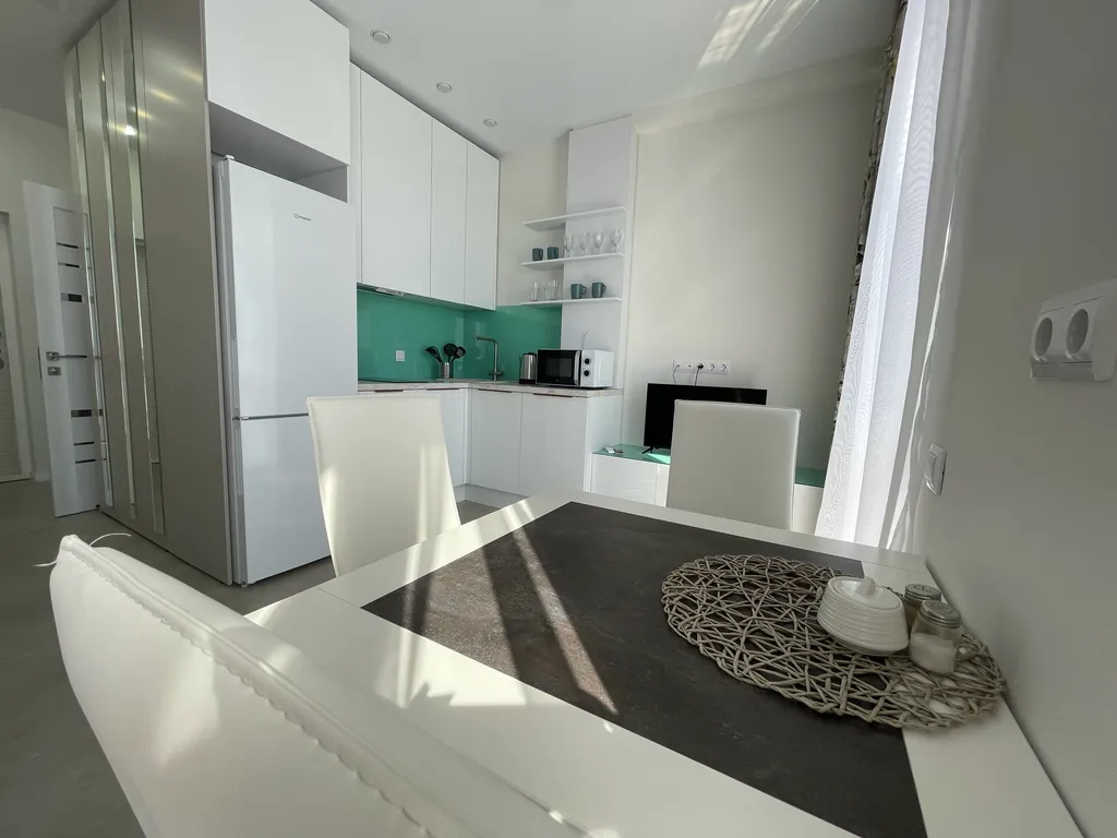 Квартира Апартаменты с балконом с прямым видом на море — Адлер