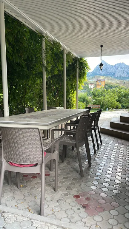 Большие апартаменты. Вилла с беседкой на Киловой горе. 2 этаж