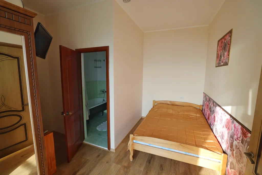 Квартира Квартира Четырехместный номер люкс с доп. местом и балконом с видом на море — Лазаревское