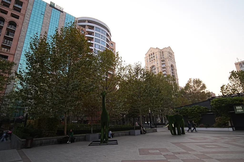 Уютная квартира c 1 спальней в центре города рядом с Сизнс парк