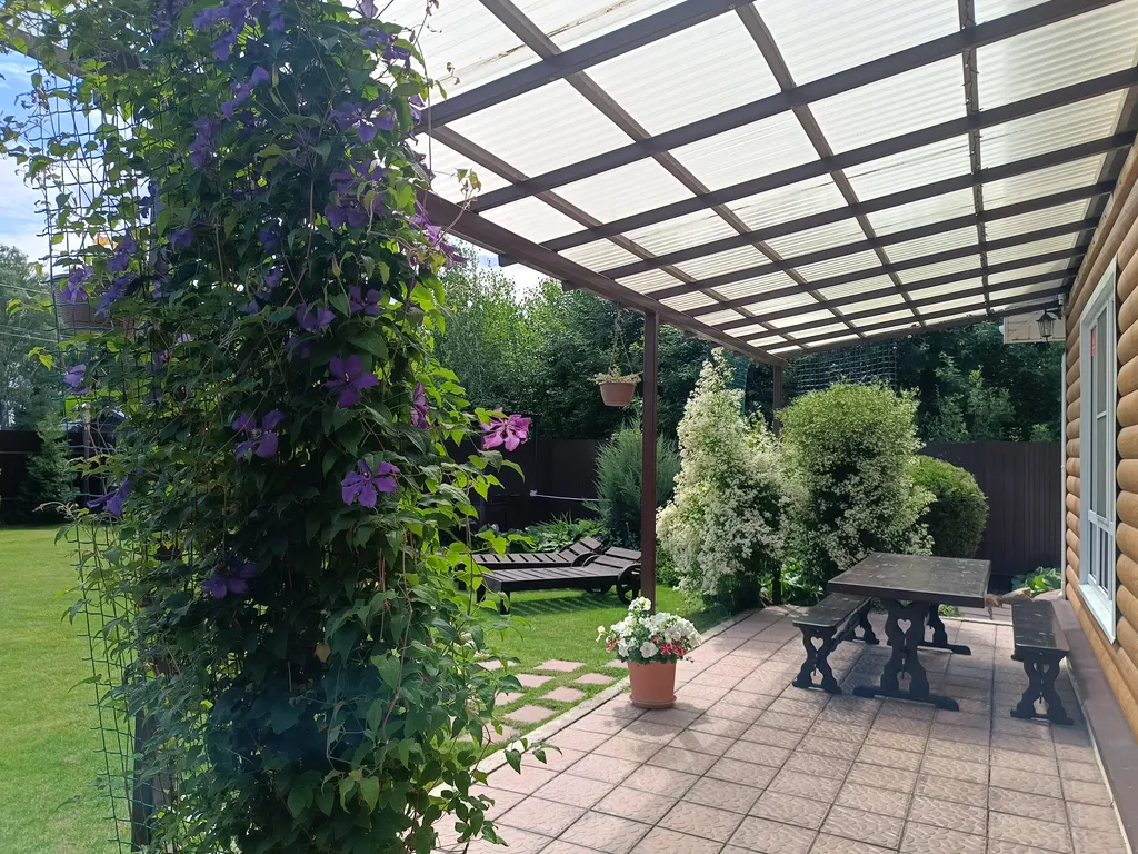 Чудесный дом с сауной и горячей купелью на побережье водохранилища