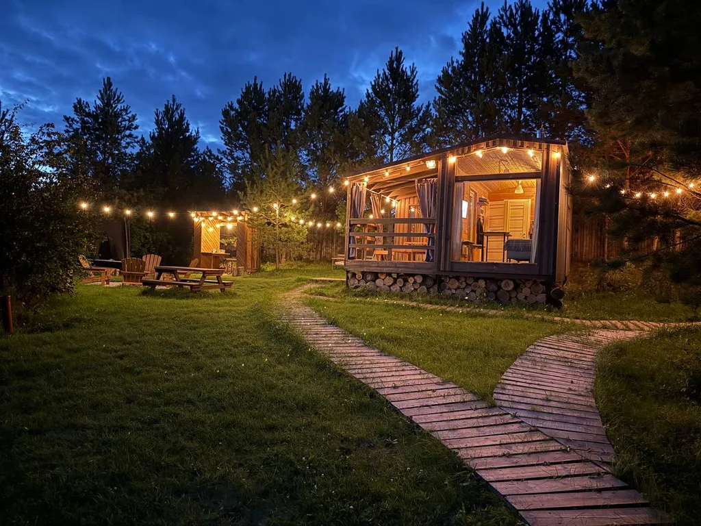 Домик с баней и купелью на дровах на участке 20 соток