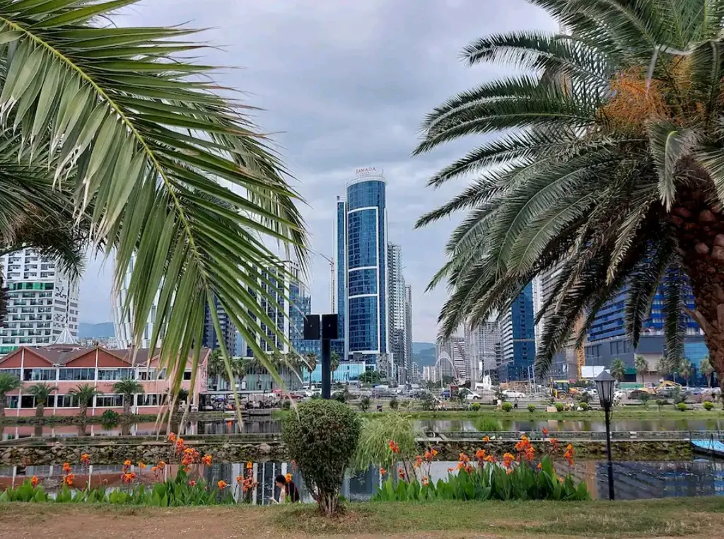 Стильные апартаменты возле моря на Аллее Героев