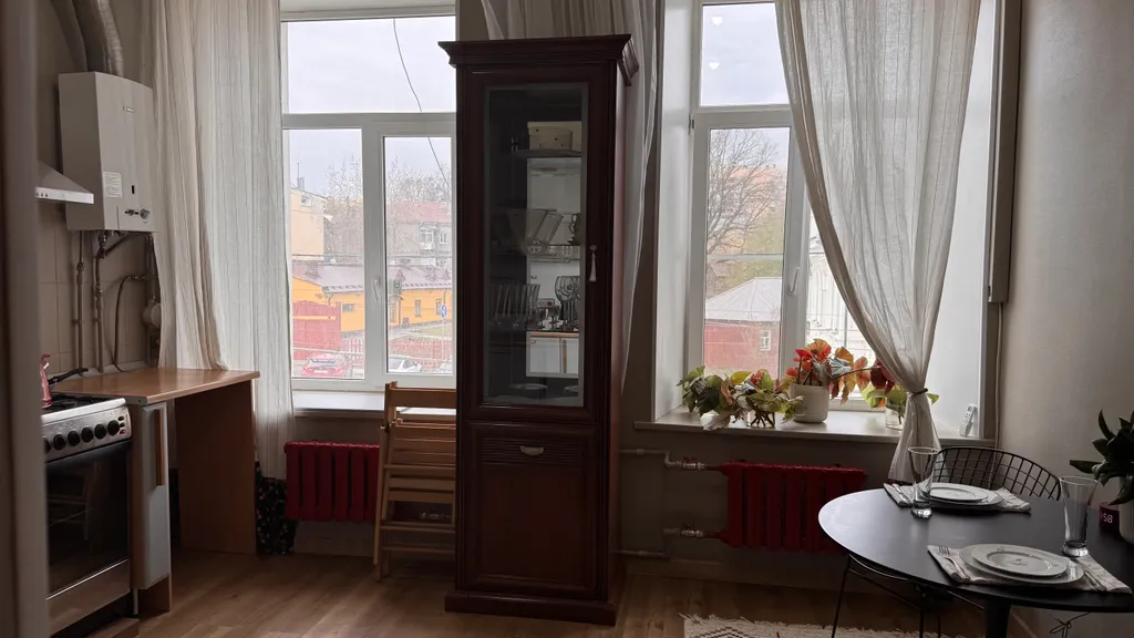 Квартира в купеческом доме в самом центре города