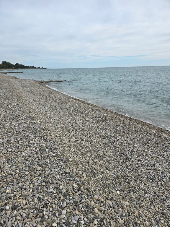 Дом-коттедж на берегу моря Изумрудный берег