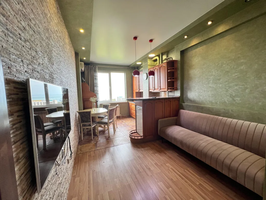 Квартира Квартира Центр, потрясающий вид на море, на всю бухту, 250метров до набережной — Геленджик