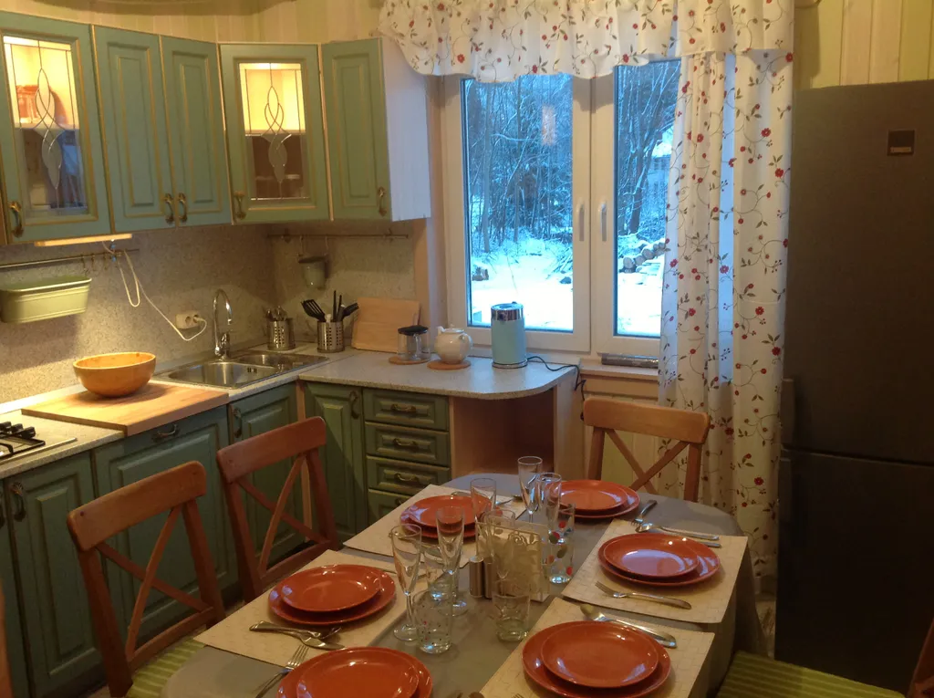 Уютный дом вблизи от города