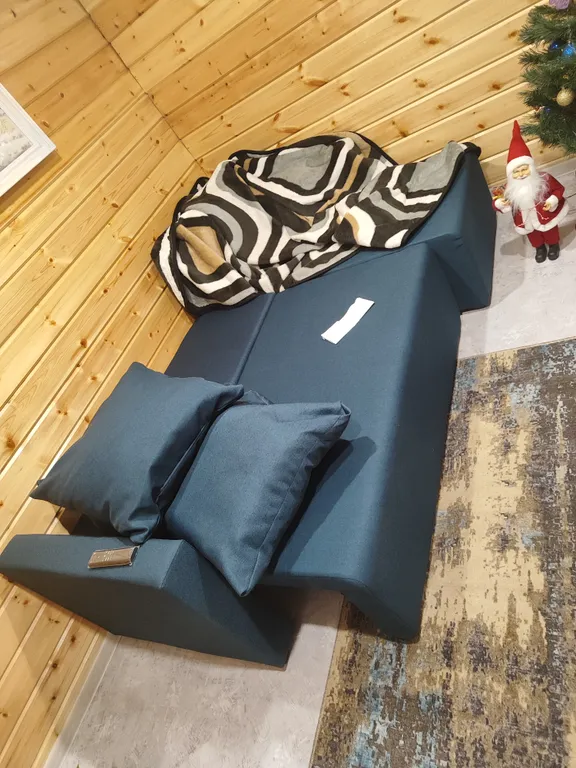 Коттедж Уютный дом в лесу — Деревянное