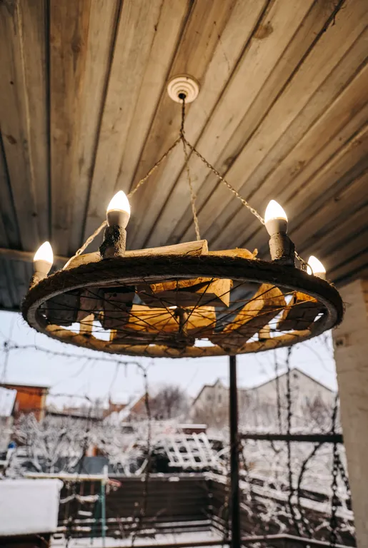 Коттеджу моря: костровая чаша камин детская территория бассейн баттут.