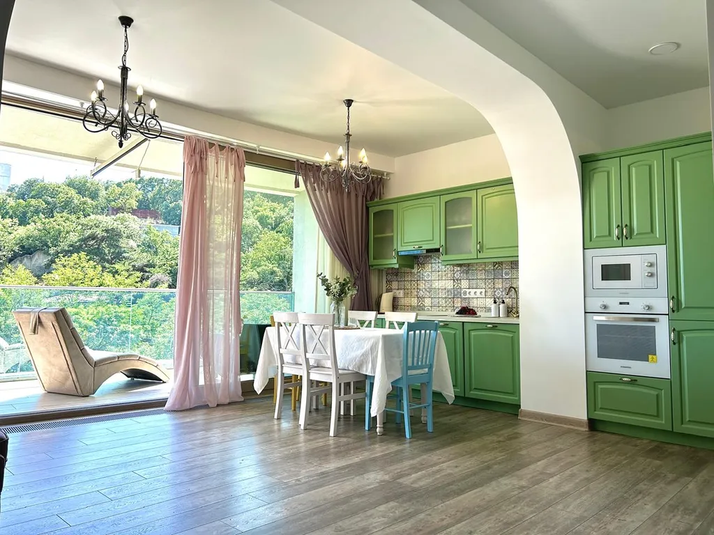 Апартаменты с видом на море в ГРК Зазеркалье