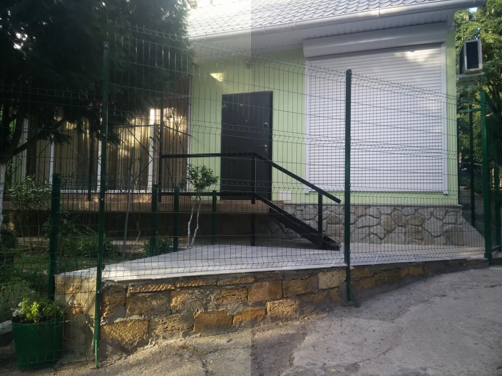 Коттедж Дом в парковой зоне — аренда посуточно в Ялта