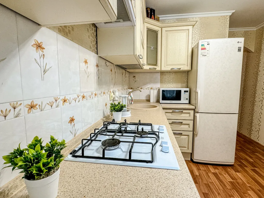 Апартаменты рядом с ДК Авангард