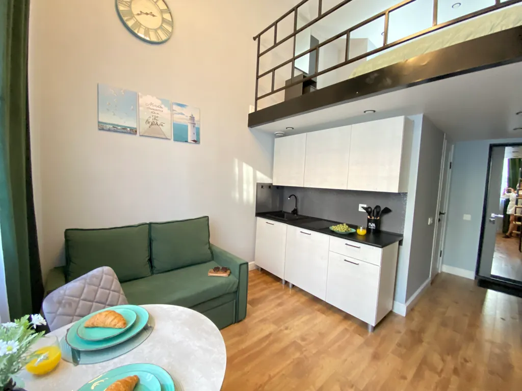 Двухуровневый апартамент вблизи Шереметьево на набережной на 4 гостей