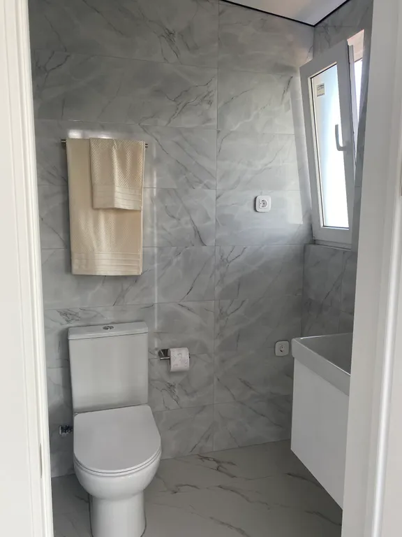 Коттедж Уютный дом на холме с красивыми видами на море, олимпийские объект — Сочи