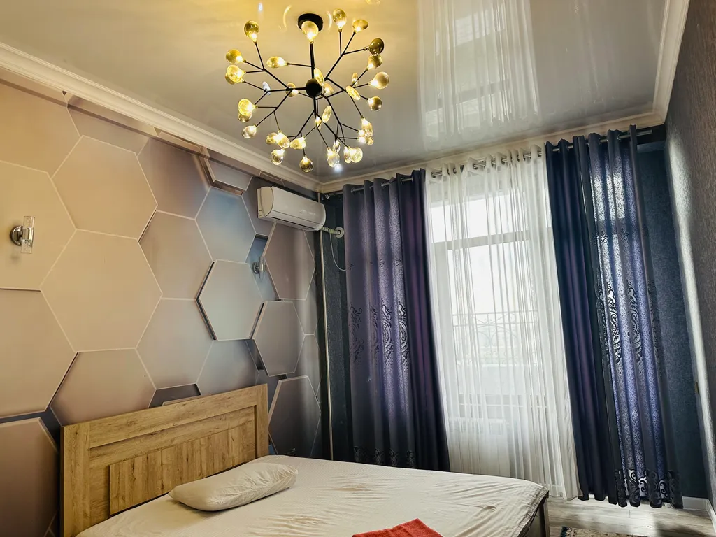 Апартамент в центре города с видом на город на 13 м этаже