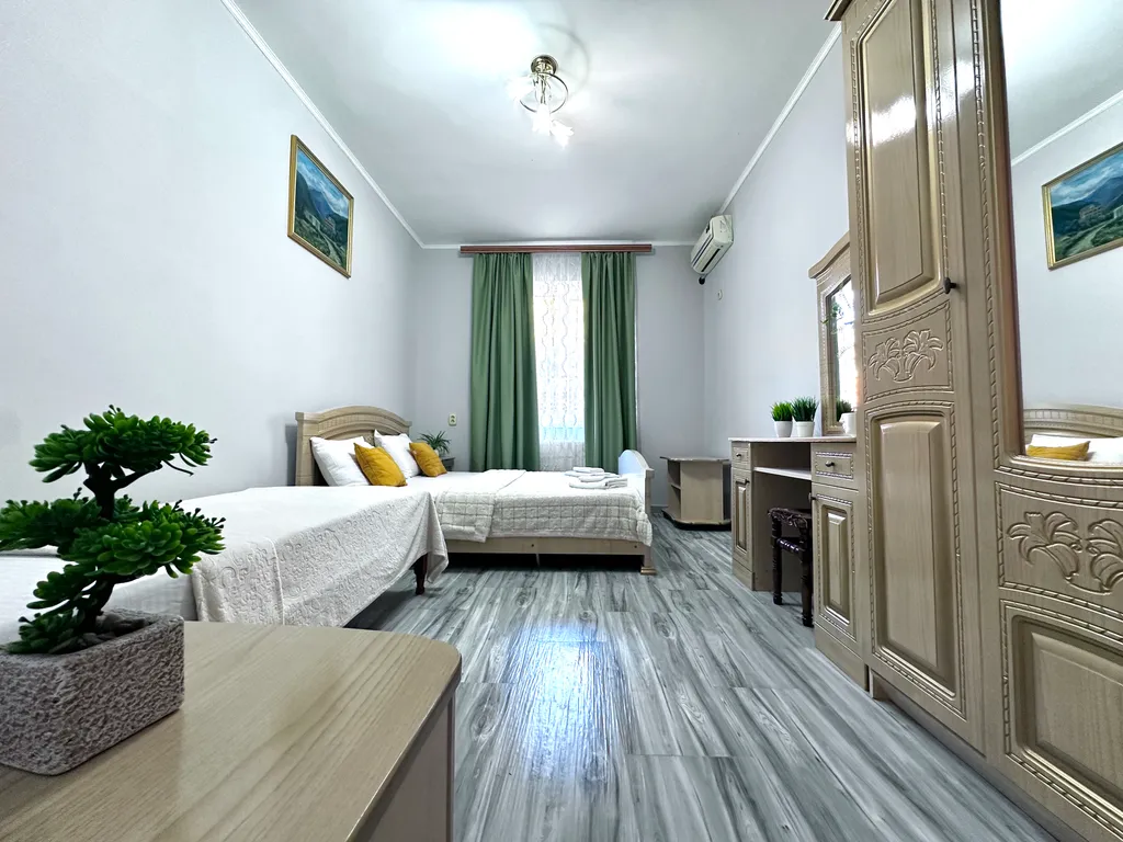 Квартира Комната — аренда посуточно в Солоники