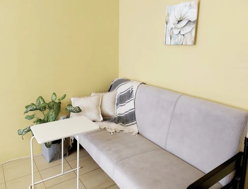 Солнечные апартаменты в спальном районе города