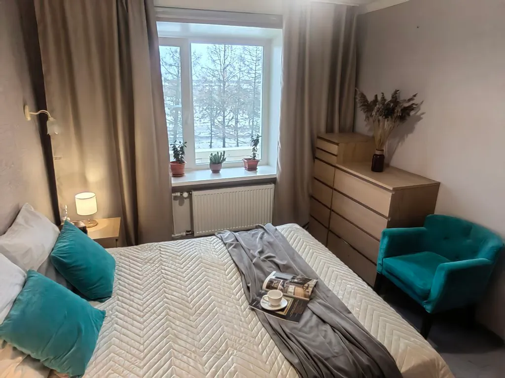 Видовая двухкомнатная квартира в 300 метрах от пляжа